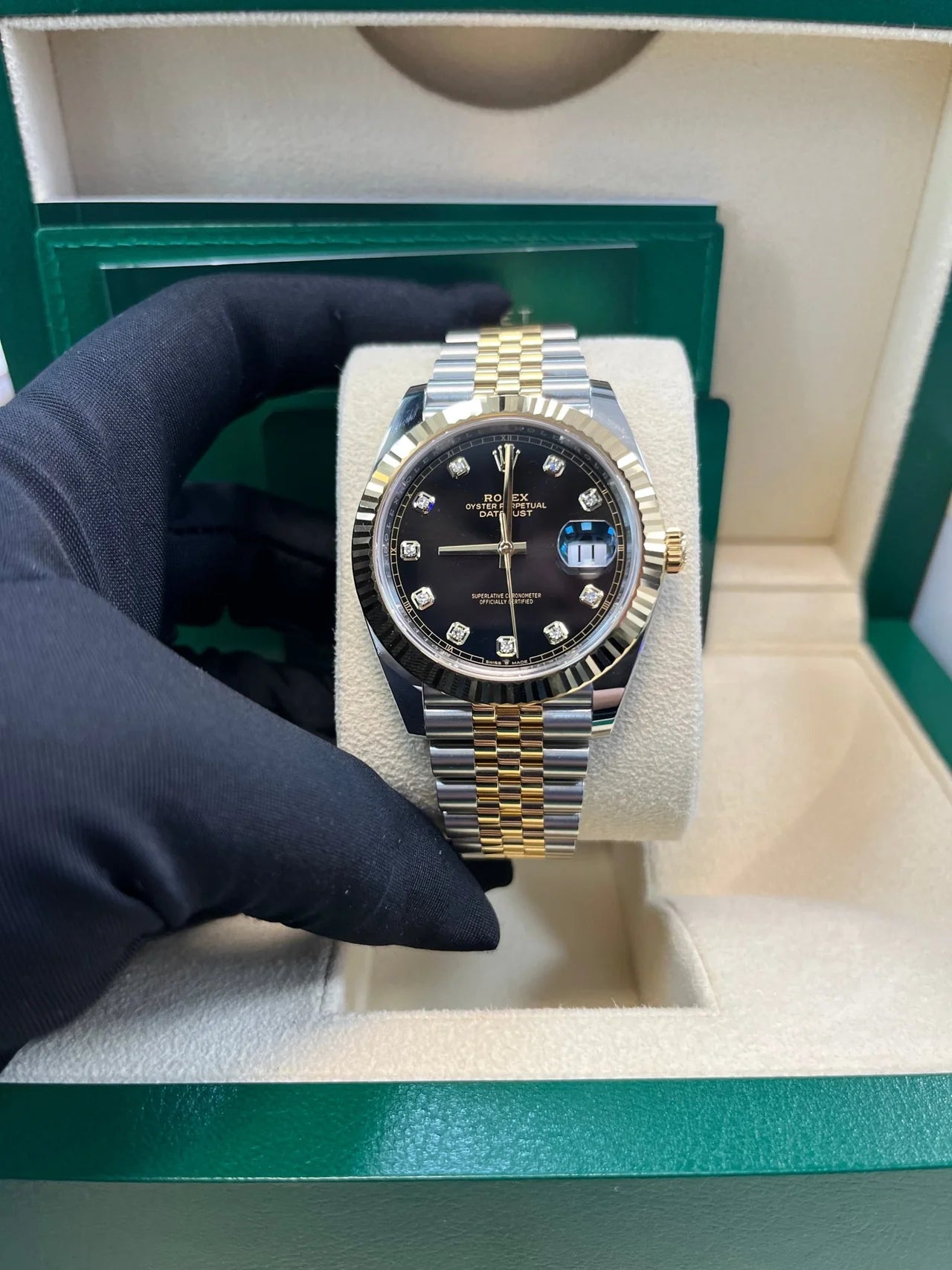 Rolex Datejust 41 Steel and Yellow Gold Black Diamond Jubilee 126333