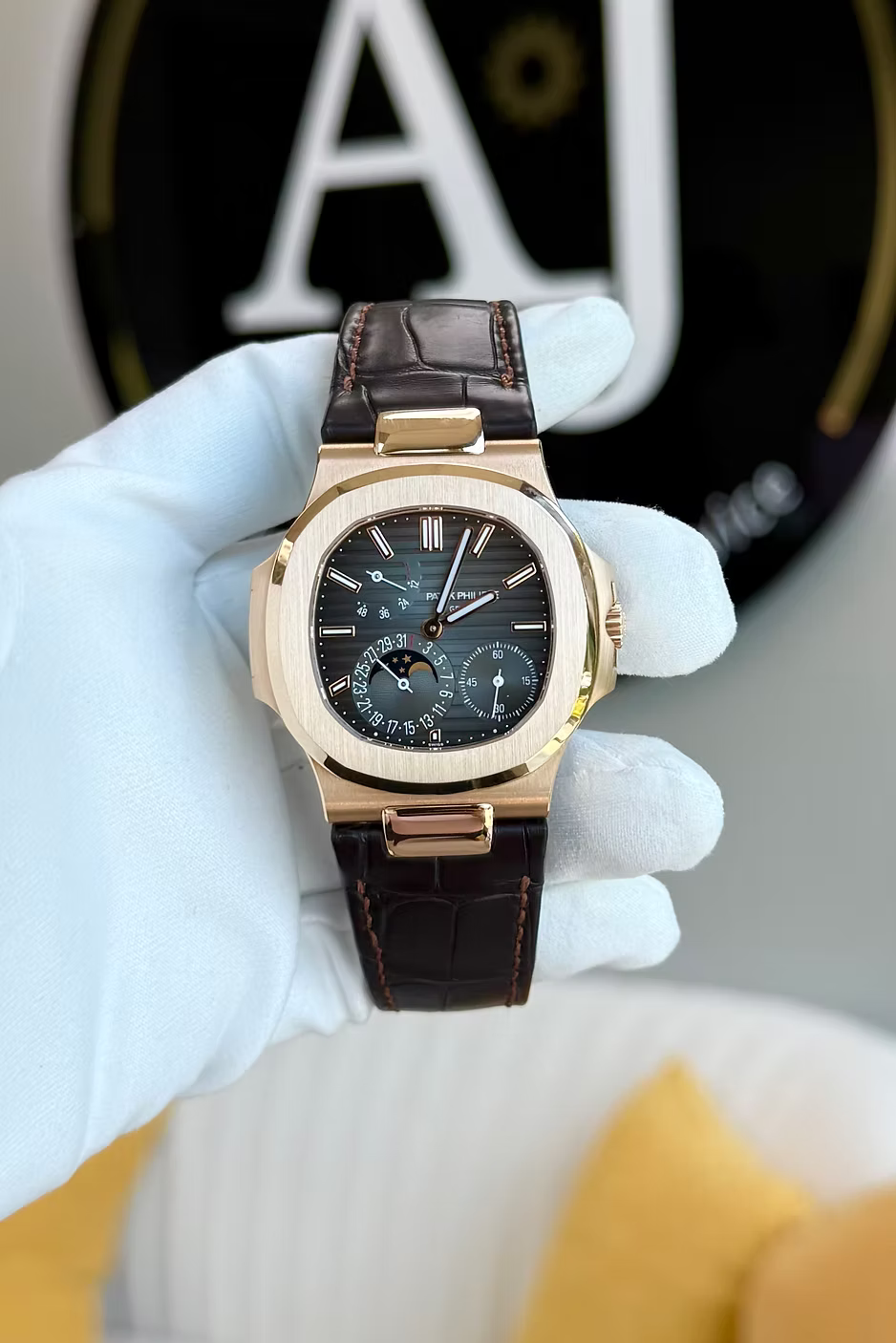 Patek Philippe Nautilus Black Dial Ref #5712R-001