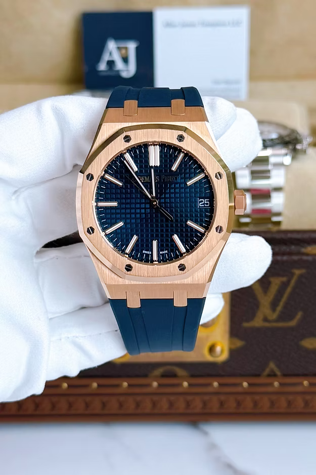 Audemars Piguet Royal Oak Selfwinding "50TH ANNIVERSARY" 41mm Blue Dial (Ref #15510OR.OO.D315CR.01)