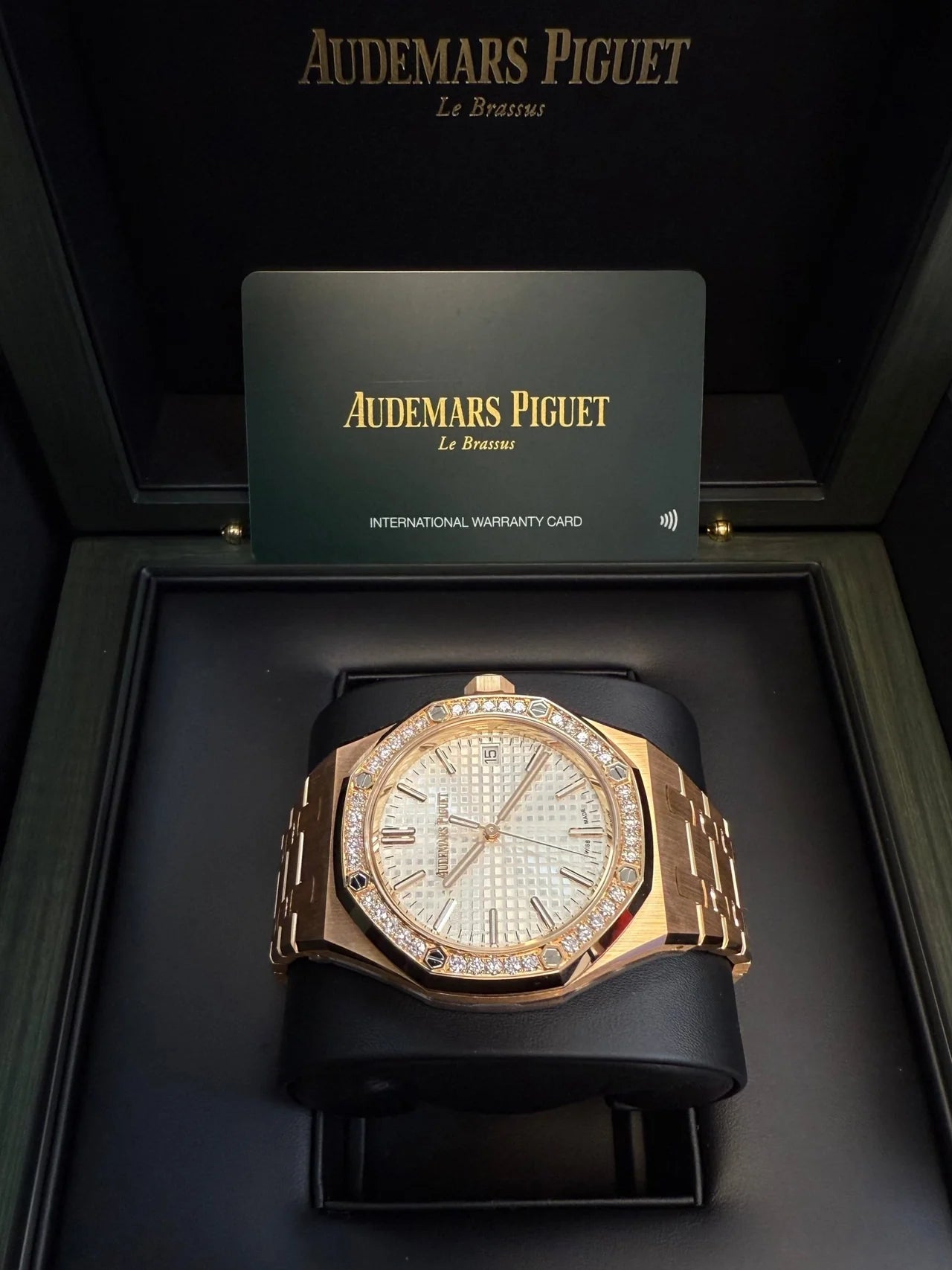 Audemars Piguet Royal Oak Selfwinding "50th Anniversary" 15551OR.ZZ.1356OR.01