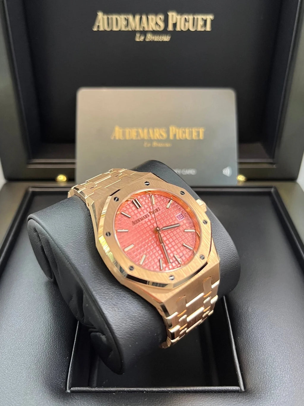 Audemars Piguet Royal Oak Selfwinding Rose Gold Pink Dial 34mm Royal Oak Selfwinding Ref. 77450OR.OO.1361OR.01