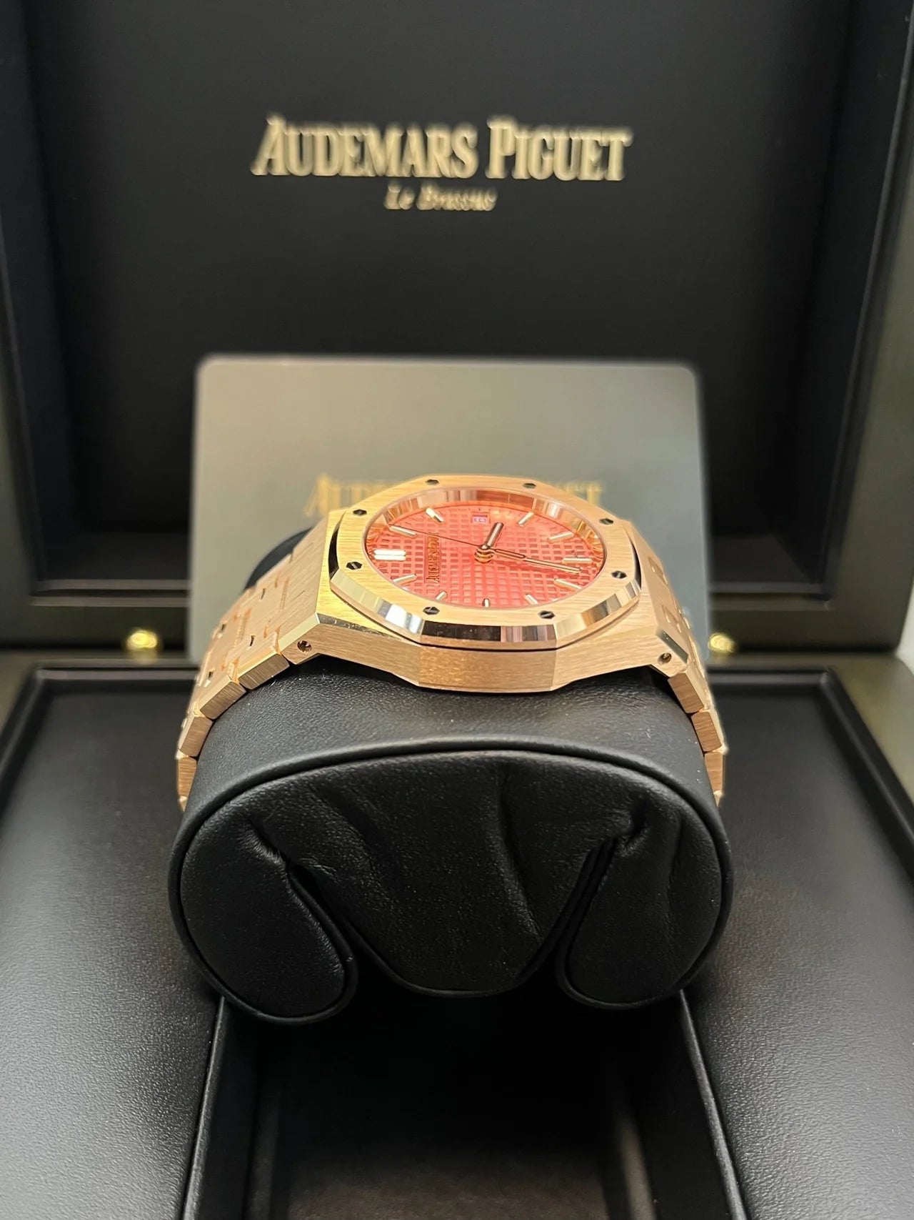 Audemars Piguet Royal Oak Selfwinding Rose Gold Pink Dial 34mm Royal Oak Selfwinding Ref. 77450OR.OO.1361OR.01