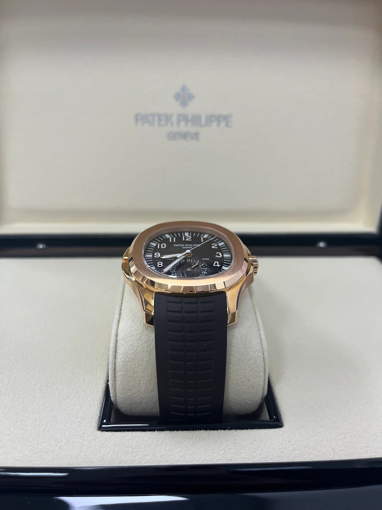 Patek Philippe Aquanaut Time Travel/ Rose Gold Chocolate Dial (Ref#5164R/001)