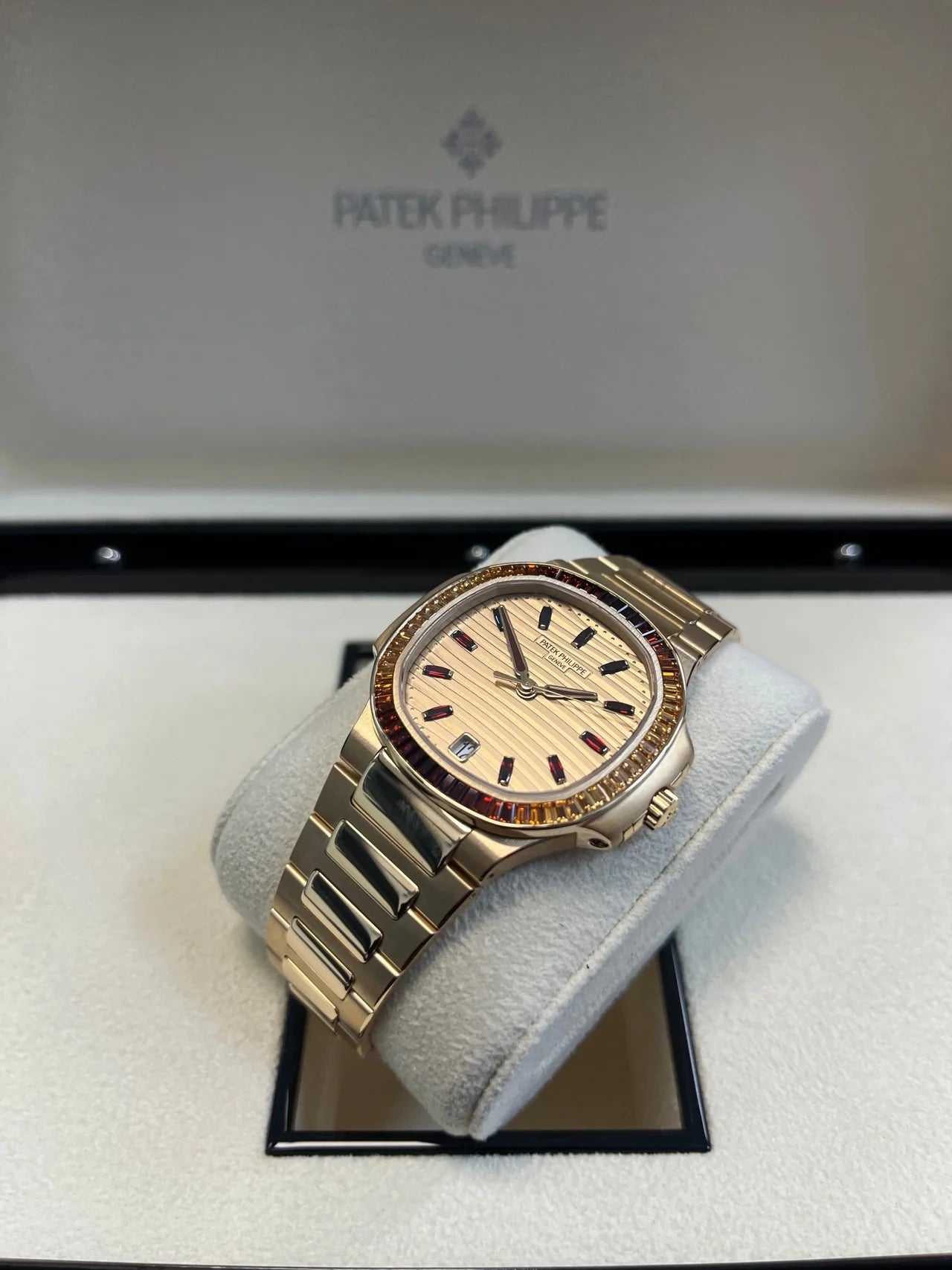 Patek Philippe Nautilus Automatic Rose Gold Baguette Cognac Bezel 7118/1300R