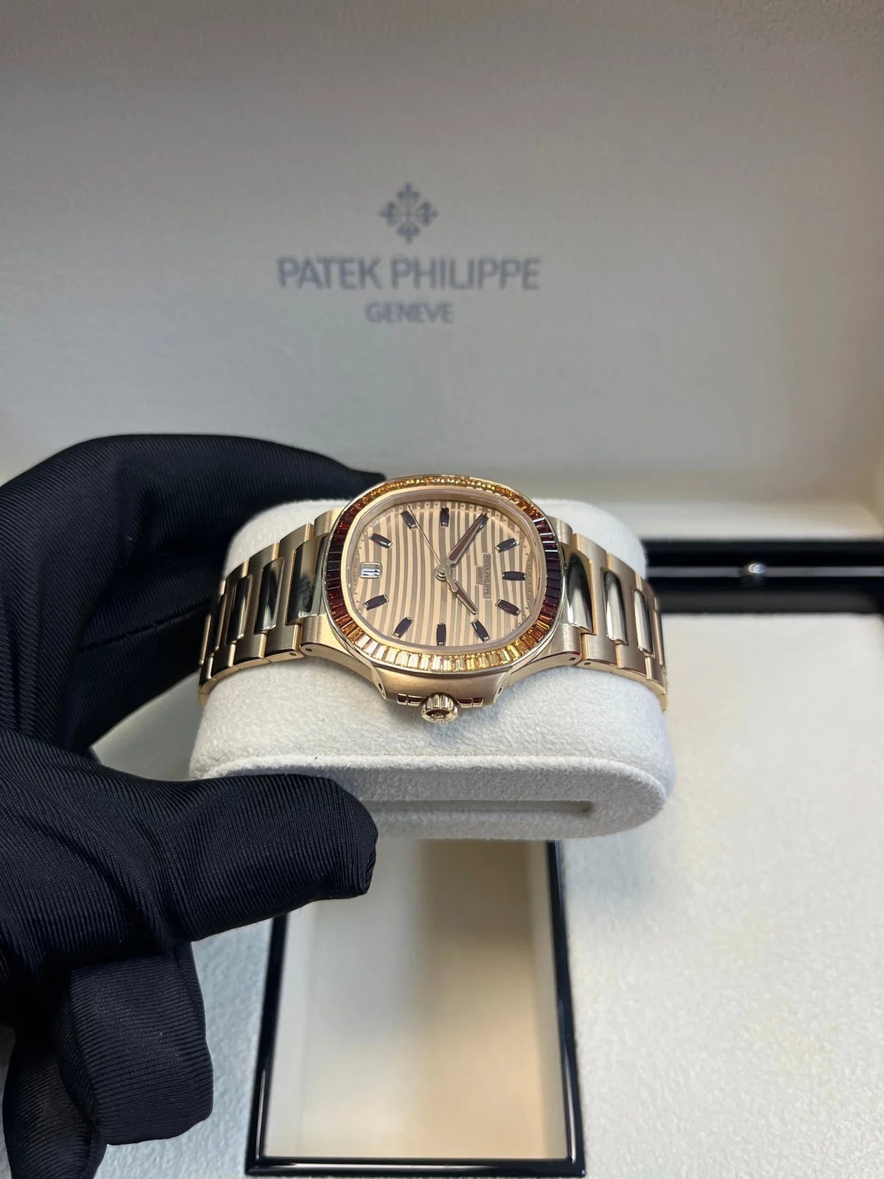 Patek Philippe Nautilus Automatic Rose Gold Baguette Cognac Bezel 7118/1300R