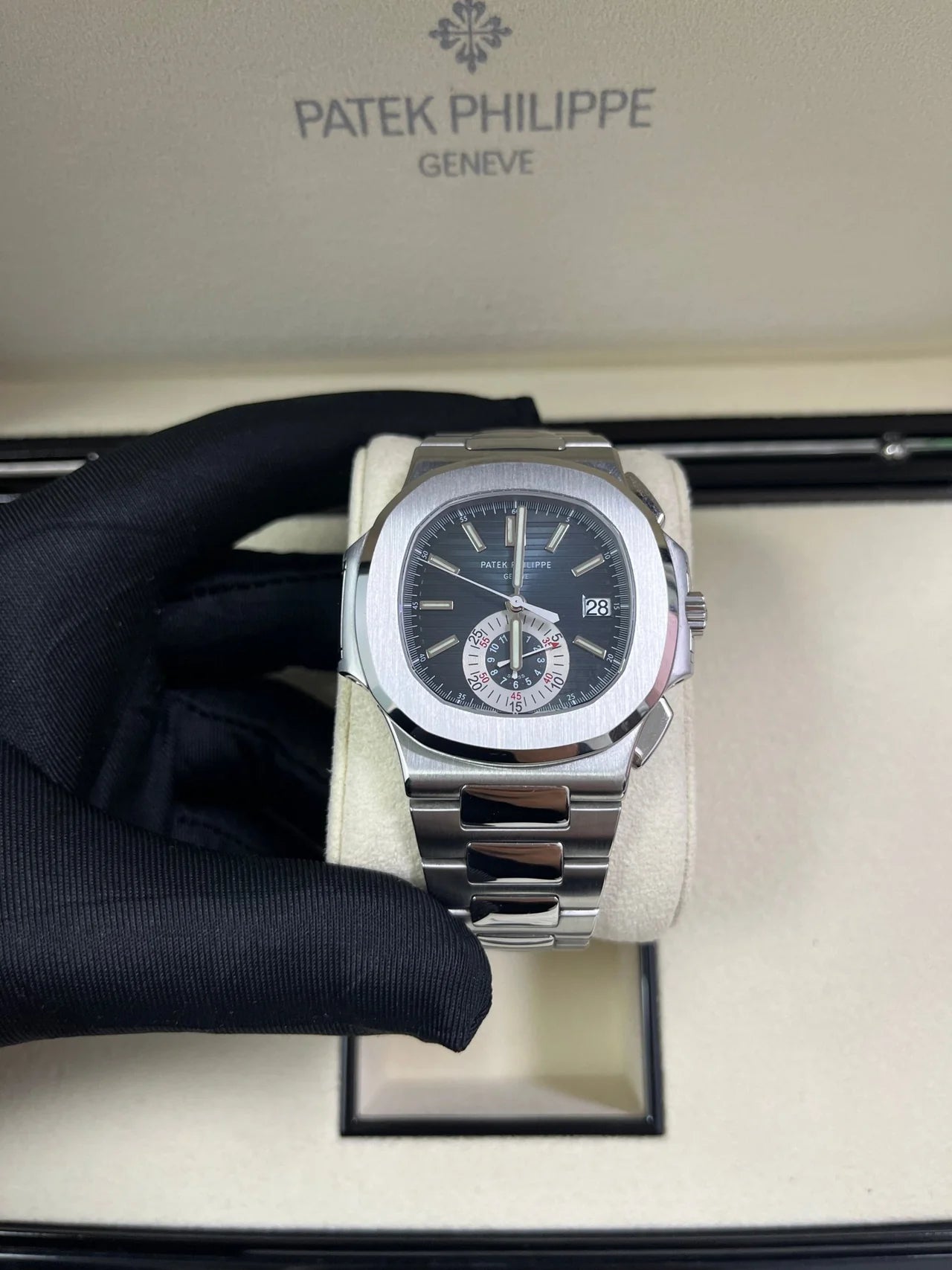 Patek Philippe Nautilus Chronograph REF 5980/1A-001