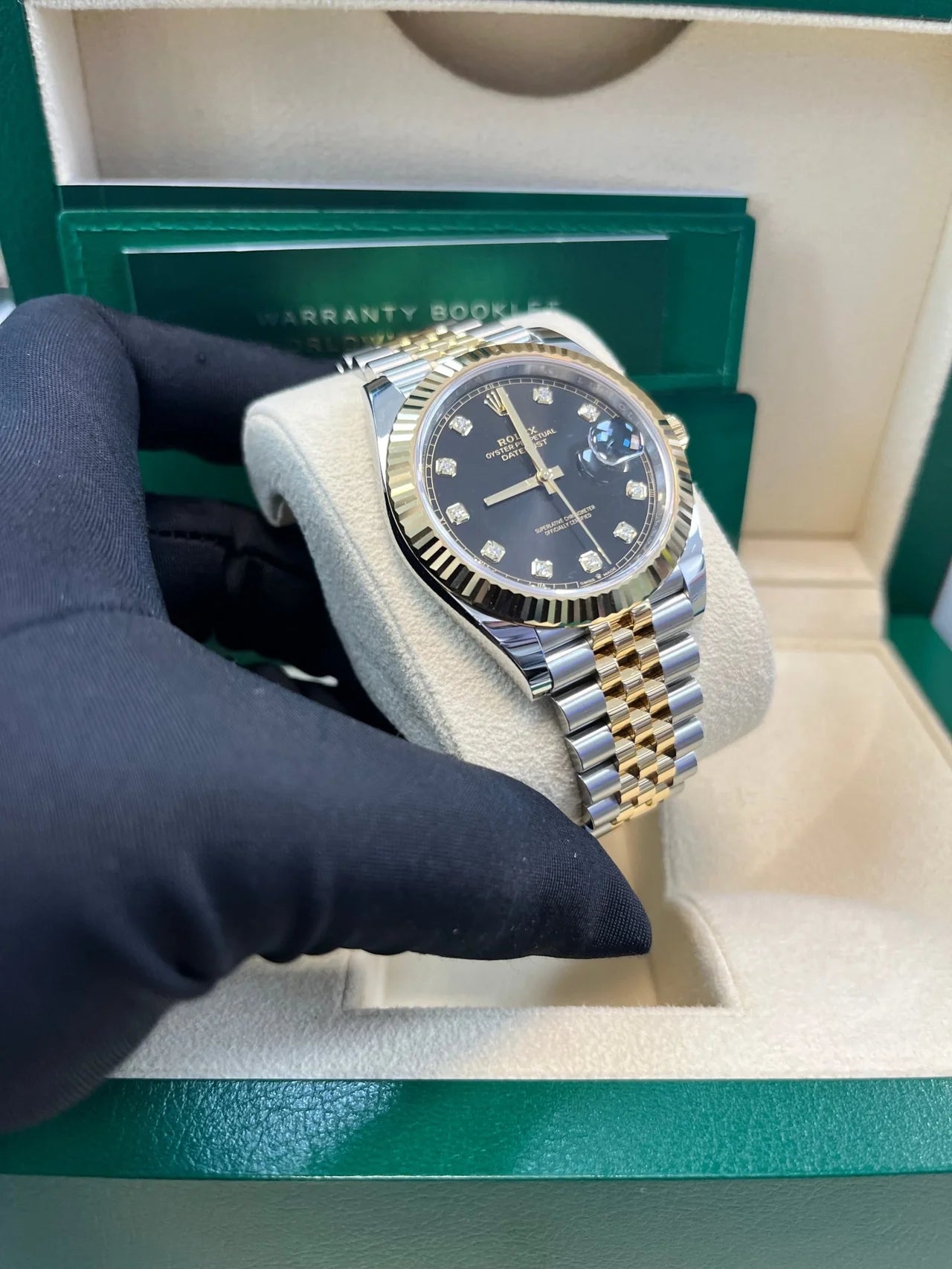 Rolex Datejust 41 Steel and Yellow Gold Black Diamond Jubilee 126333