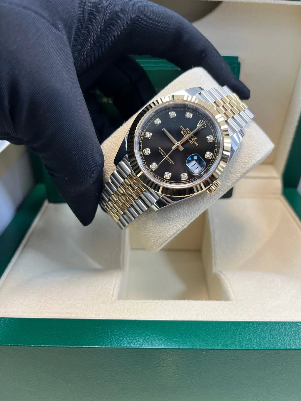 Rolex Datejust 41 Steel and Yellow Gold Black Diamond Jubilee 126333