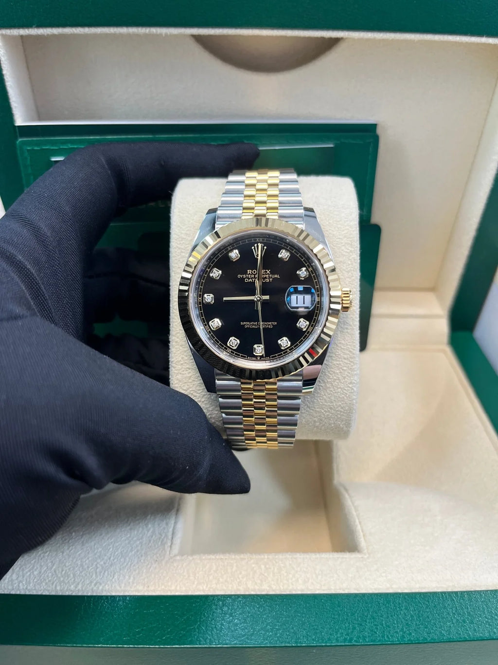 Rolex Datejust 41 Steel and Yellow Gold Black Diamond Jubilee 126333
