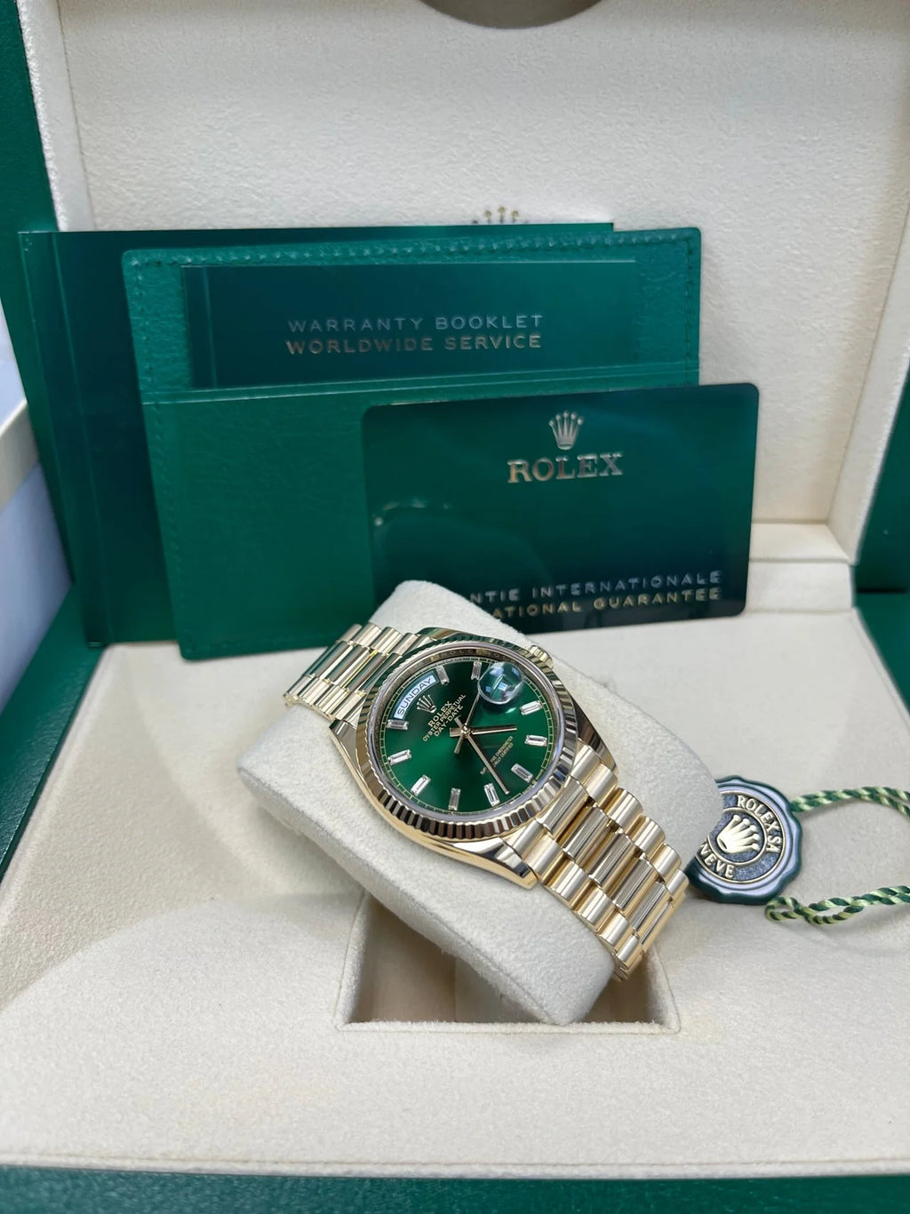 Rolex Day-Date 36 36mm NEW RELEASE 2024 Day-Date 36 GREEN BAGUETTE DIAL 128238