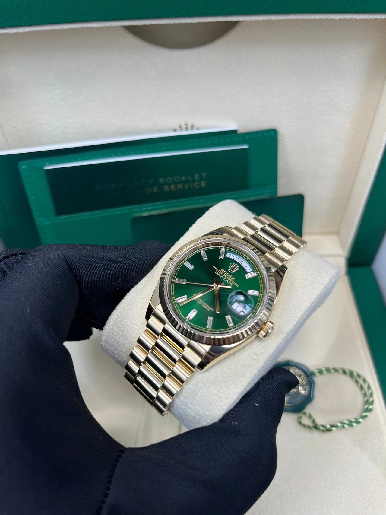 Rolex Day-Date 36 36mm NEW RELEASE 2024 Day-Date 36 GREEN BAGUETTE DIAL 128238
